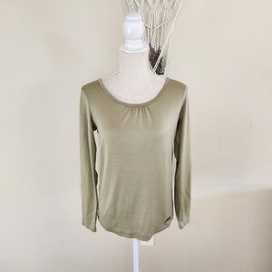 Pendleton Womens Green Merino Wool Long Sleeve Shirt Size Medium